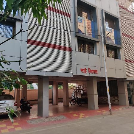 Sai Niwas Hotel Shirdi Exterior foto