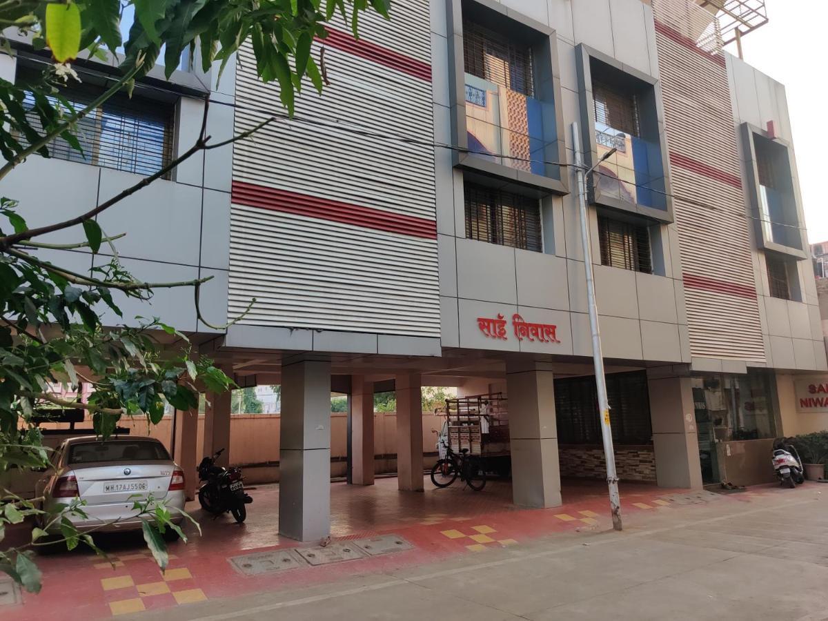 Sai Niwas Hotel Shirdi Exterior foto